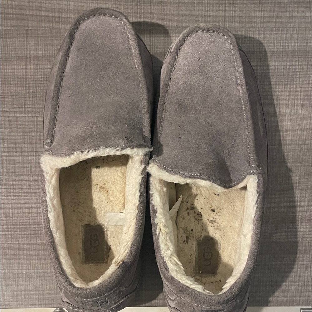 UGG Men's size 13 Gray Suede Loafers